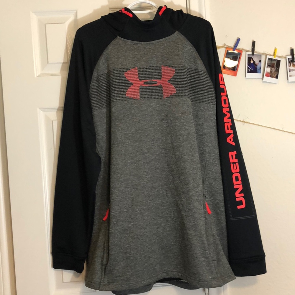 Under Armour Hoodie
